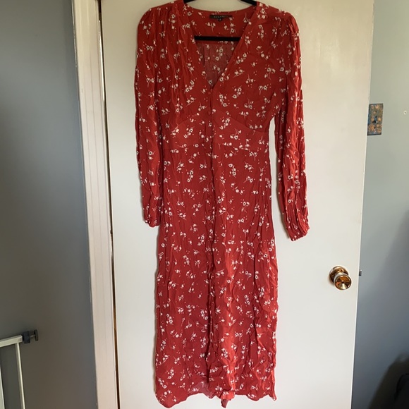 Dynamite Midi Dress - Picture 3 of 5